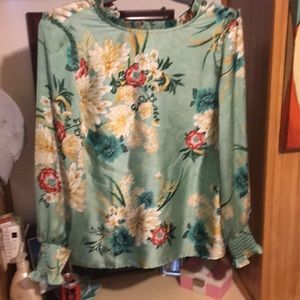 Floral top